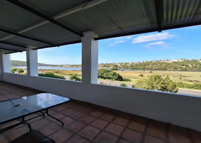 Stilbaai River Lodge